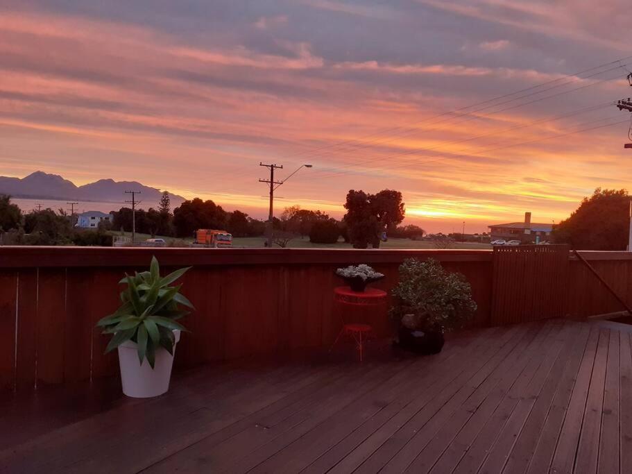 3 Bedroom Holiday Home In Prime Kaikoura Location! Bagian luar foto
