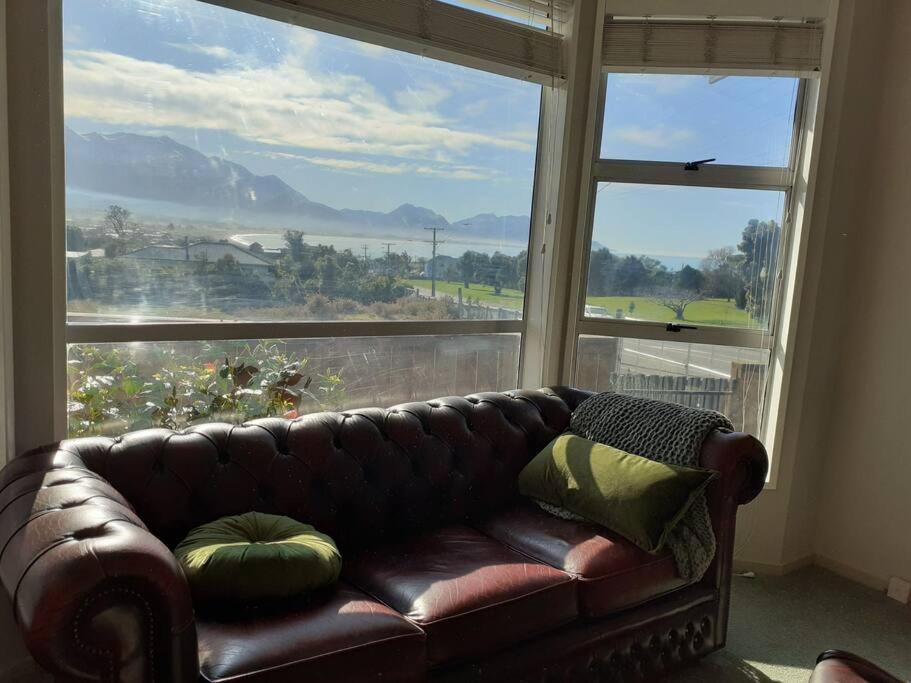 3 Bedroom Holiday Home In Prime Kaikoura Location! Bagian luar foto